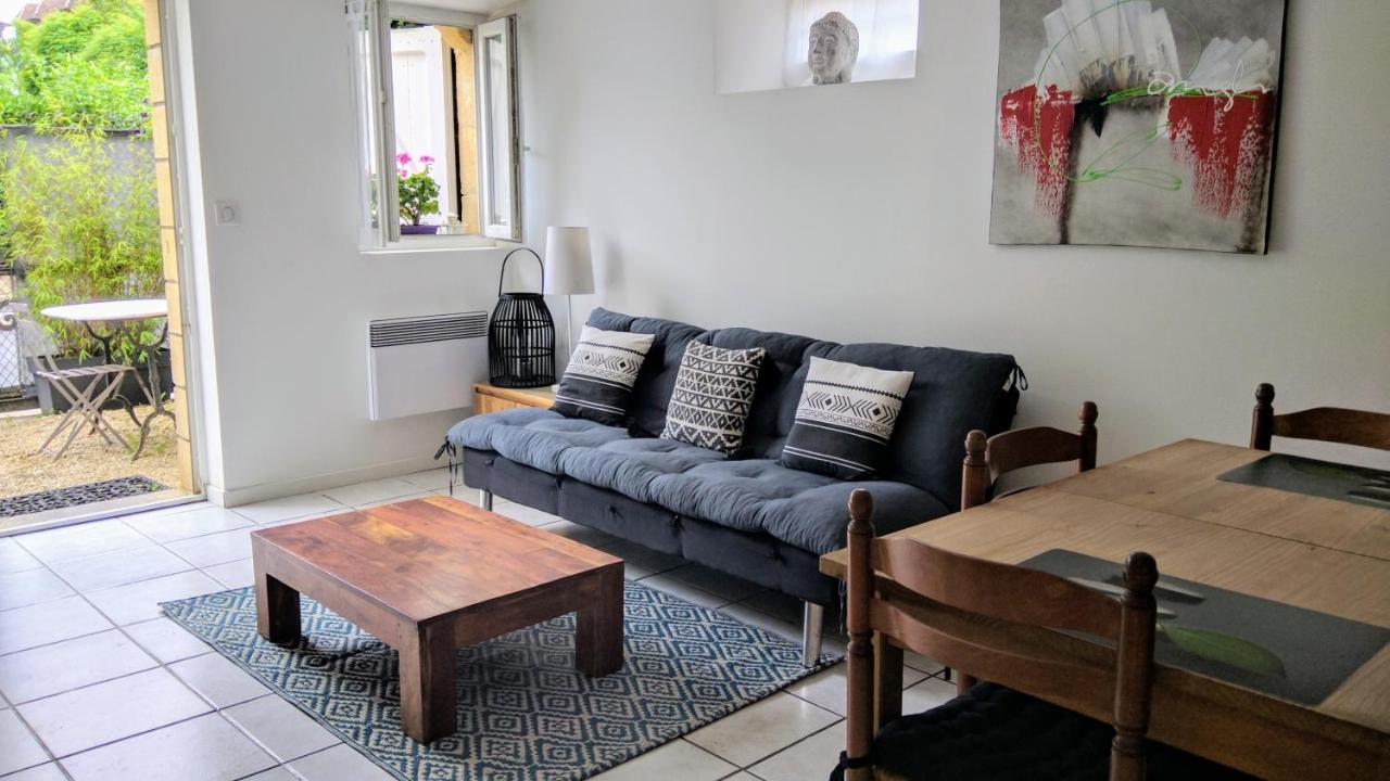 Bel Appartement Lumineux Et Zen Sarlat-la-Canéda Exterior photo