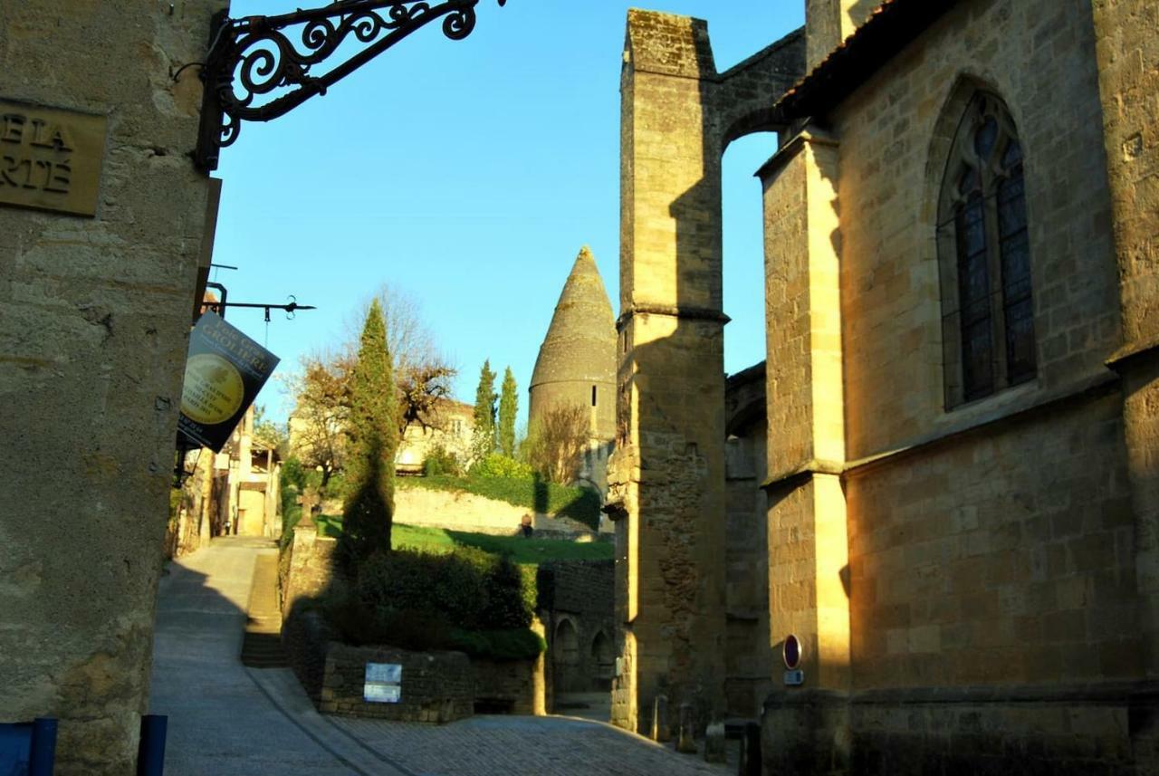 Bel Appartement Lumineux Et Zen Sarlat-la-Canéda Exterior photo